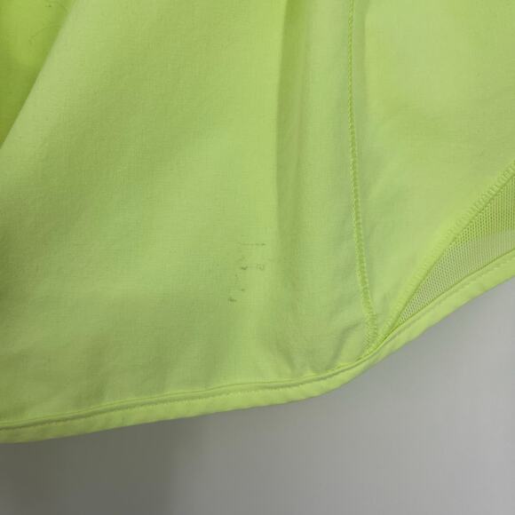 Lululemon Hotty Hot Short II 3.5" Electric Lemon Size 4 - Picture 7 of 11